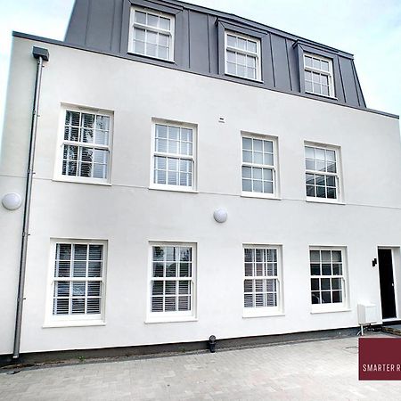 Eton, Windsor - 1 Bedroom First Floor Apartment - Parking Exteriör bild