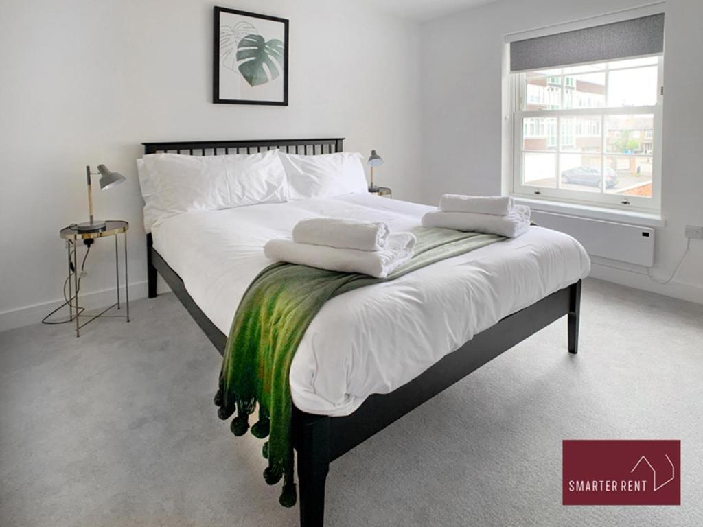 Eton, Windsor - 1 Bedroom First Floor Apartment - Parking Exteriör bild